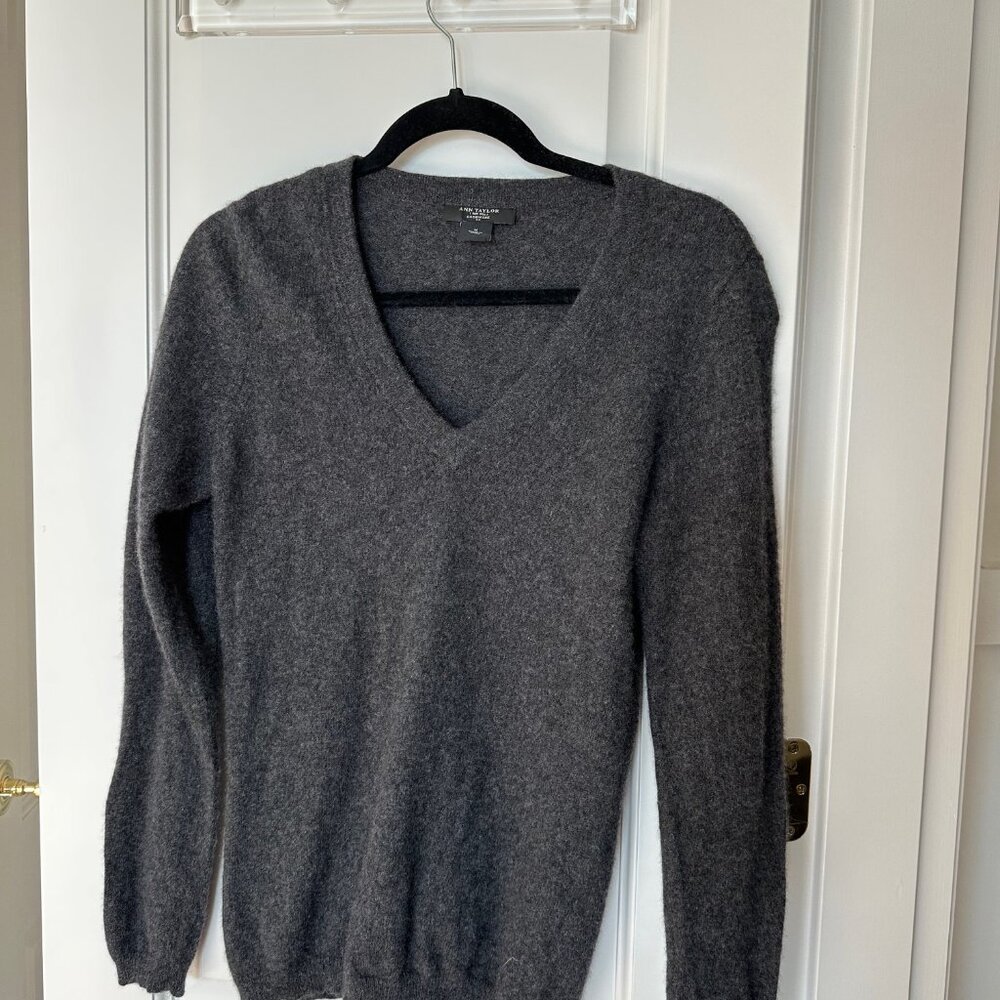 "Old Money" 100% Cashmere Sweater